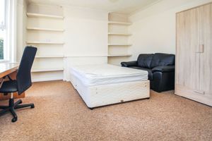 Photo 18- click for photo gallery